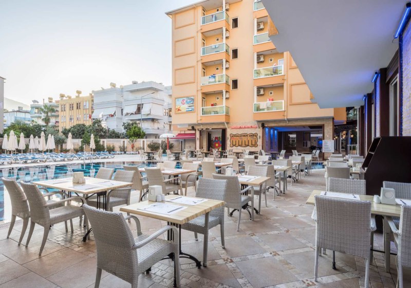 Ausstattung & Service