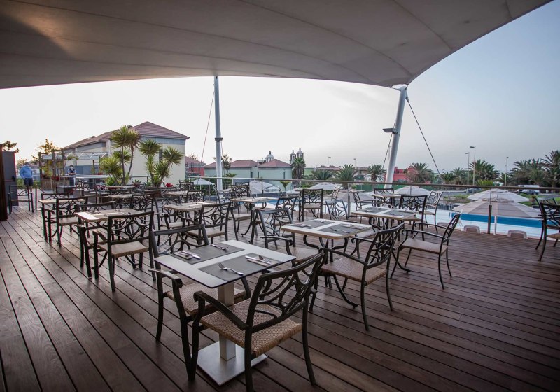 Ausstattung & Service