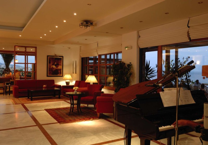 Ausstattung & Service