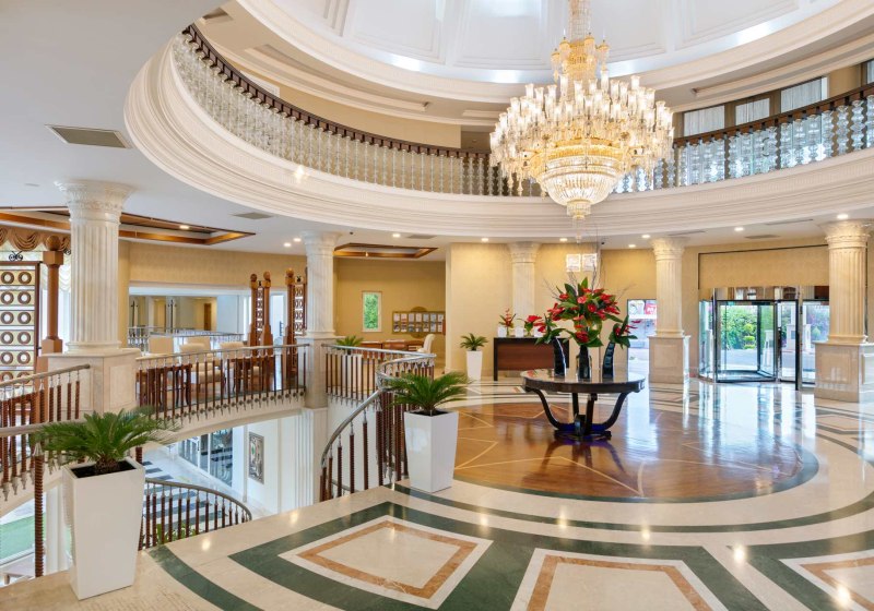 Ausstattung & Service