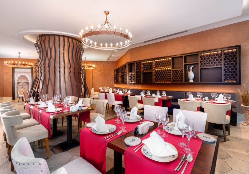 Ausstattung & Service