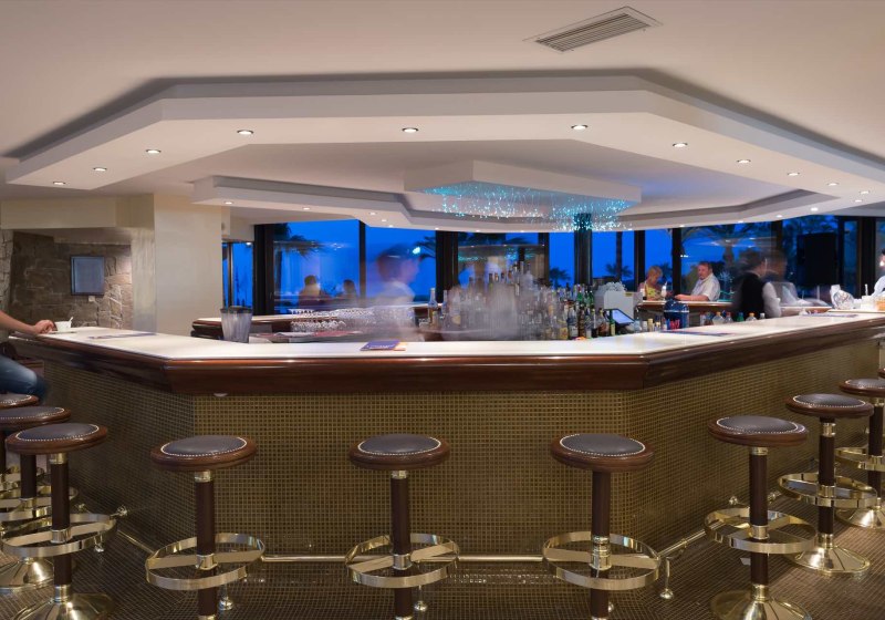 Ausstattung & Service