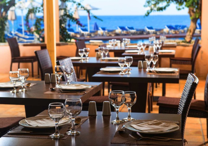 Ausstattung & Service