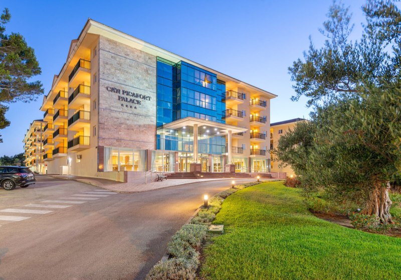 Ausstattung & Service