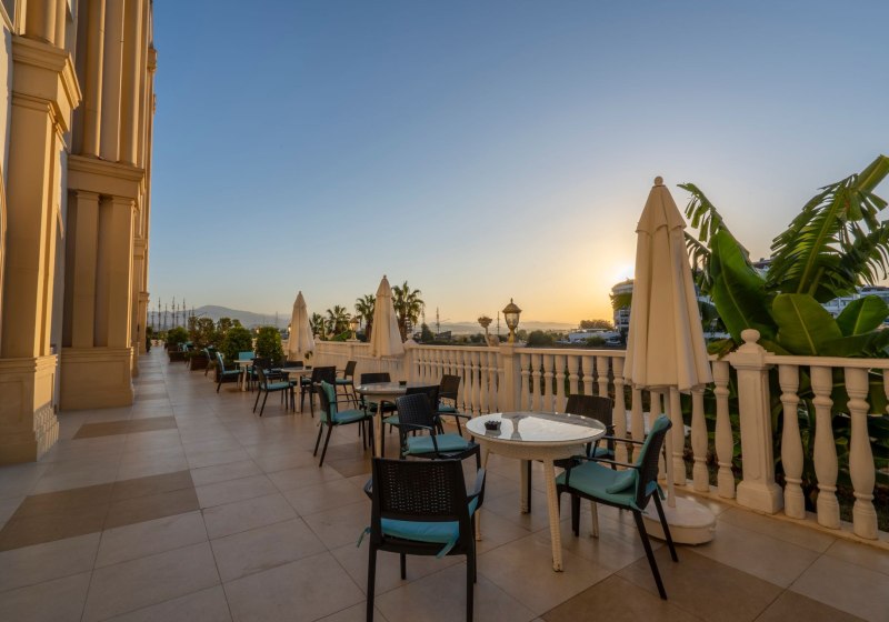 J'adore Deluxe Hotel & Spa