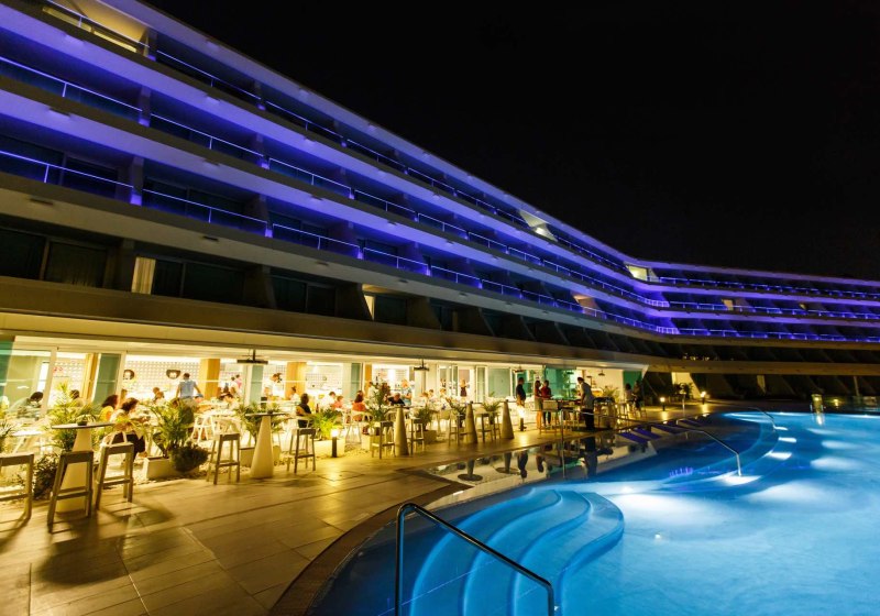 Ausstattung & Service