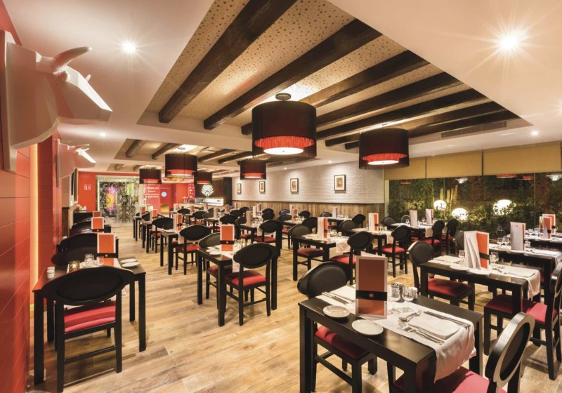 Ausstattung & Service