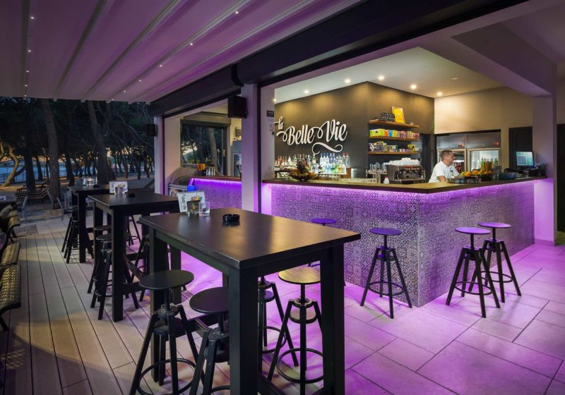 Ausstattung & Service