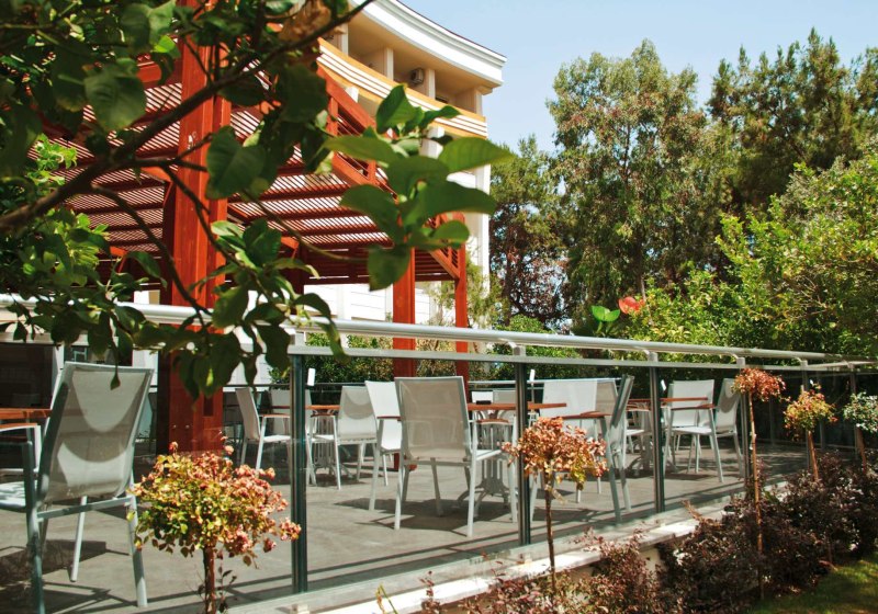 Ausstattung & Service