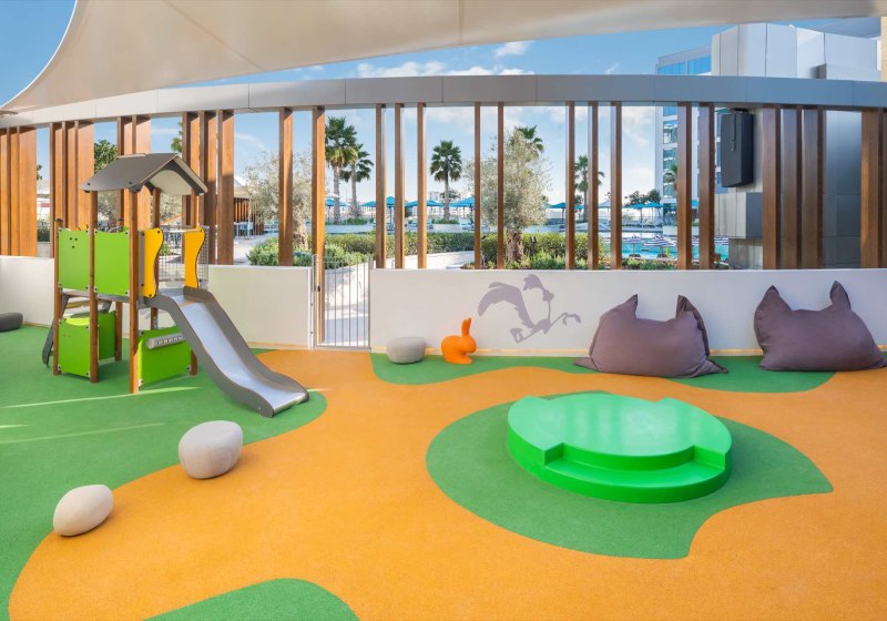 The WB Abu Dhabi, Curio Collection by Hilton