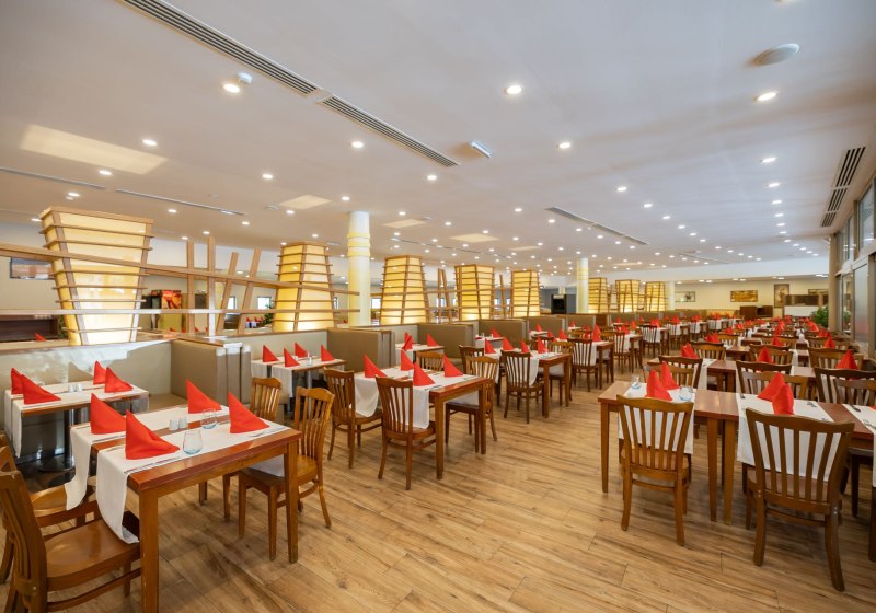 Ausstattung & Service