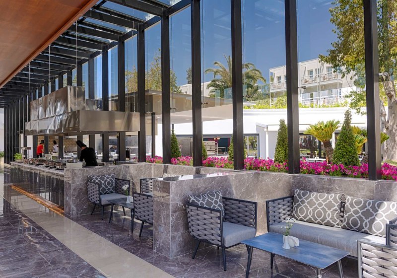 Ausstattung & Service