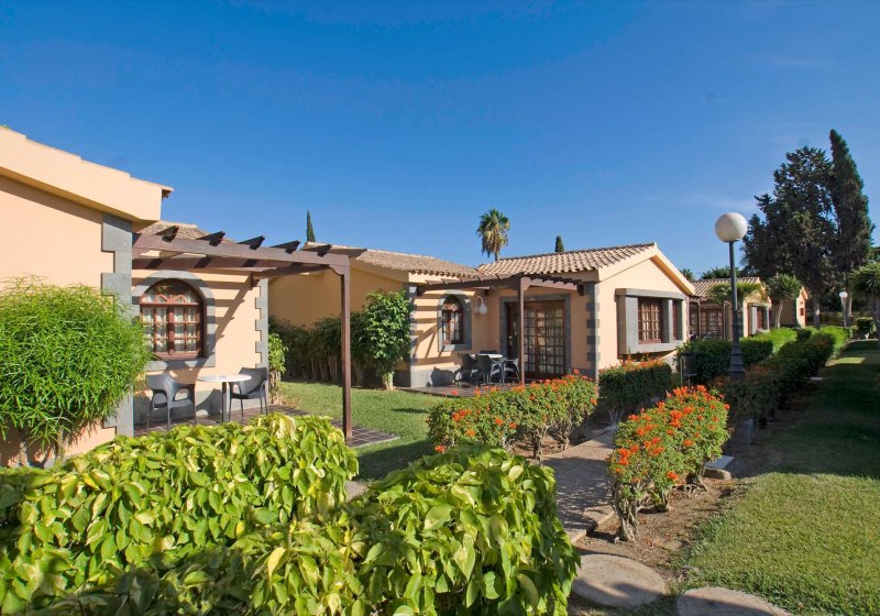 Ausstattung & Service