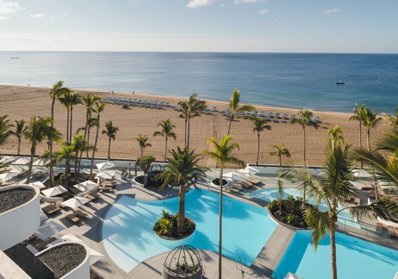 Plus Fariones Suite Hotel