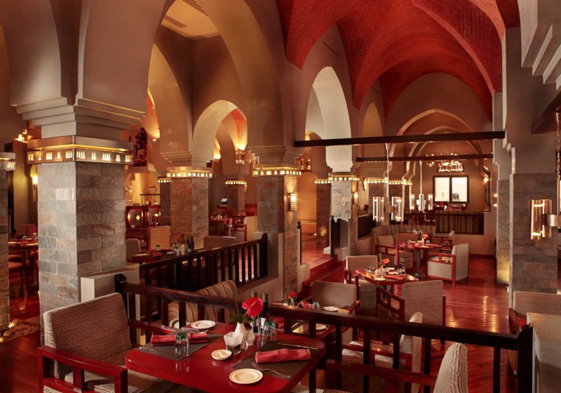 Ausstattung & Service