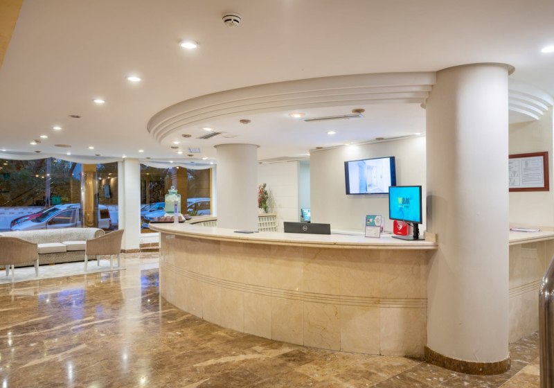 Ausstattung & Service