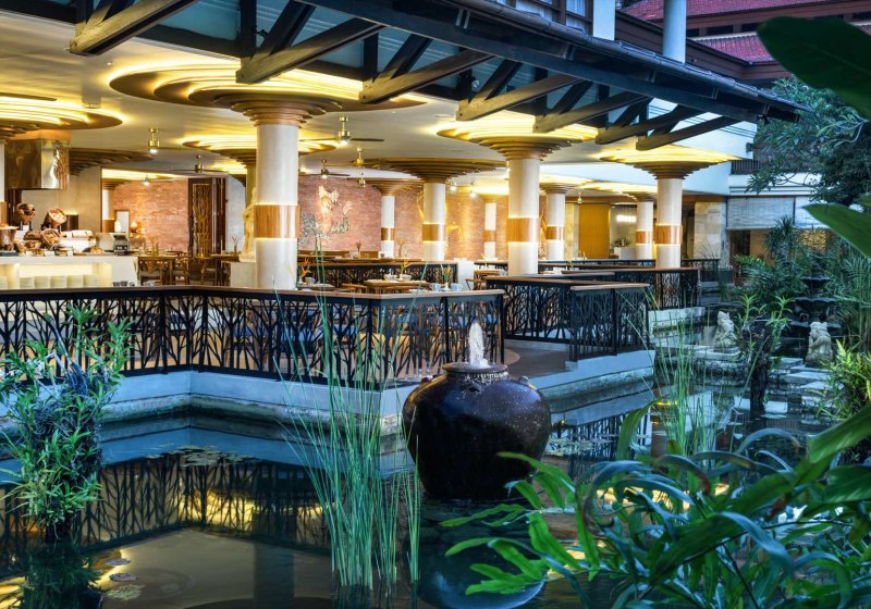 Ausstattung & Service