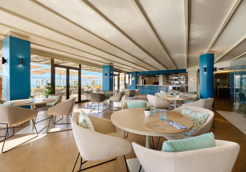 Ausstattung & Service