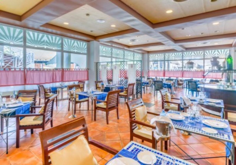 Ausstattung & Service