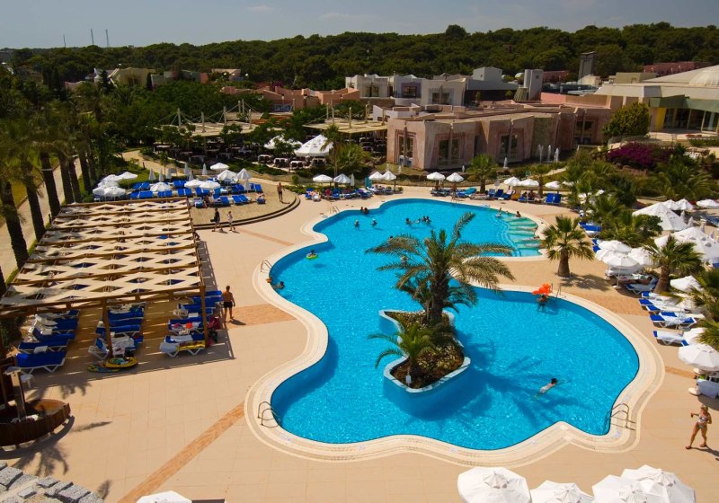 Ausstattung & Service