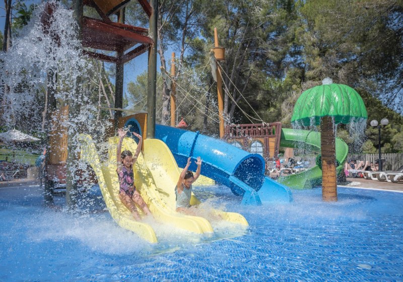 Valentin Grand Park Suite Hotel