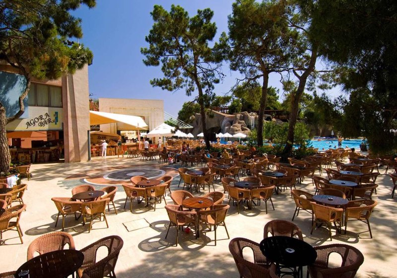 Ausstattung & Service