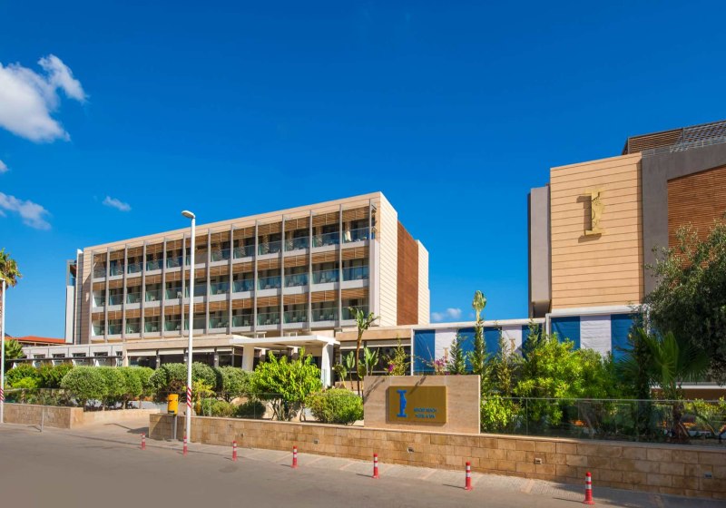 I-Resort Beach Hotel & Spa
