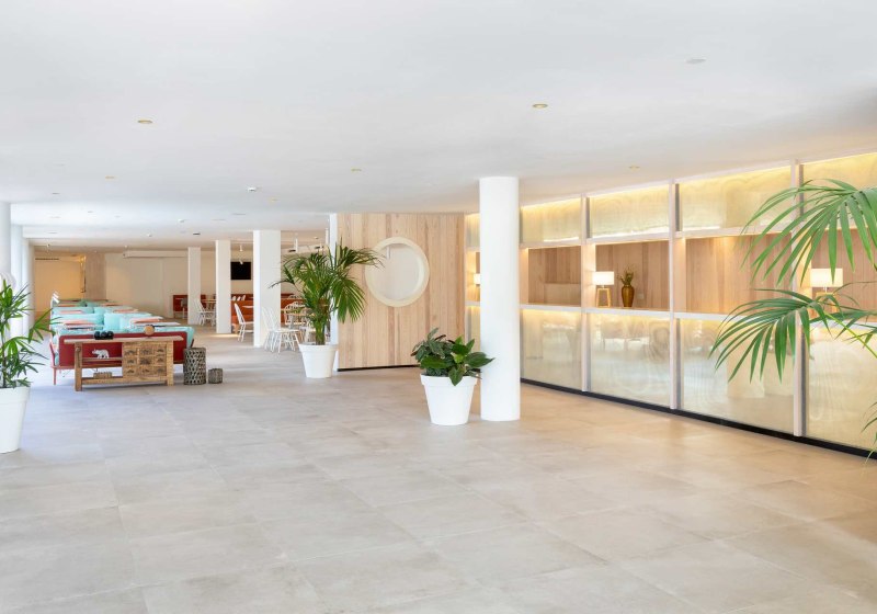 Ausstattung & Service