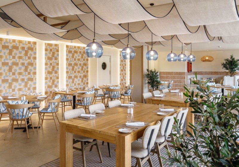 Ausstattung & Service