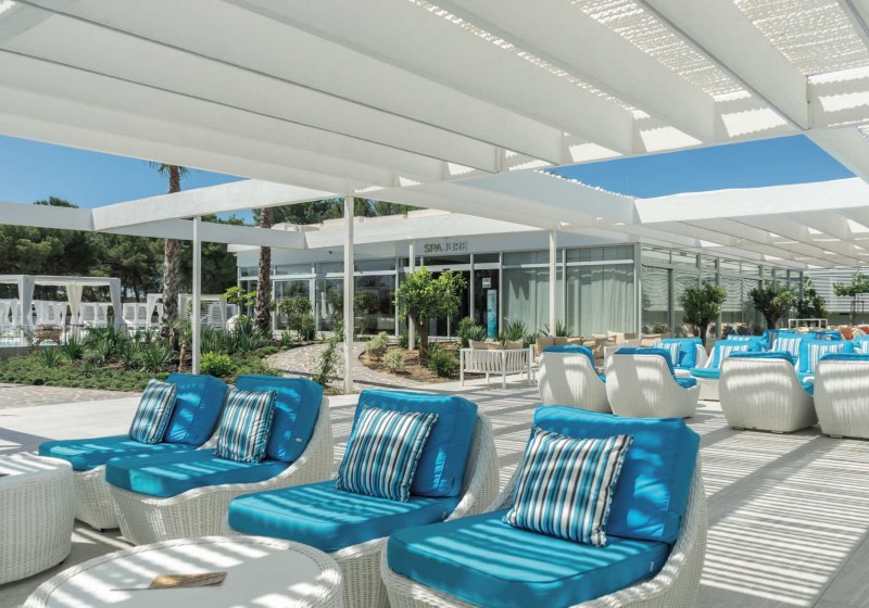 Ausstattung & Service