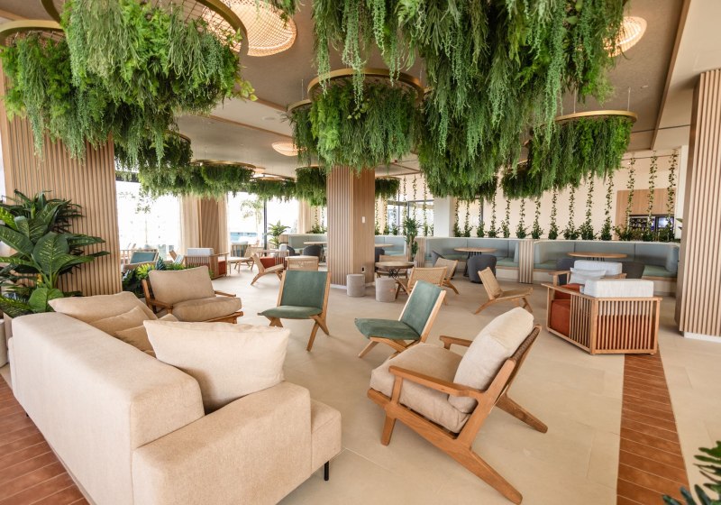 Ausstattung & Service