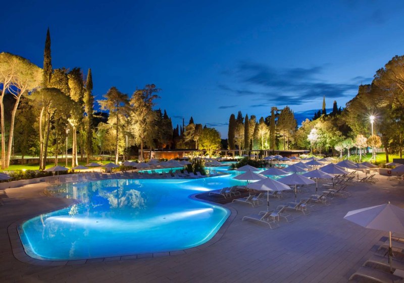 Ausstattung & Service