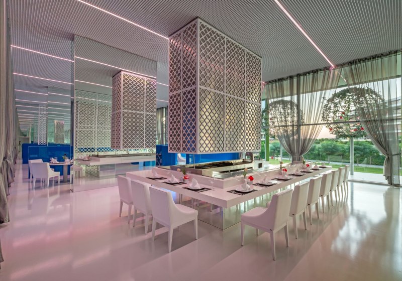 Ausstattung & Service