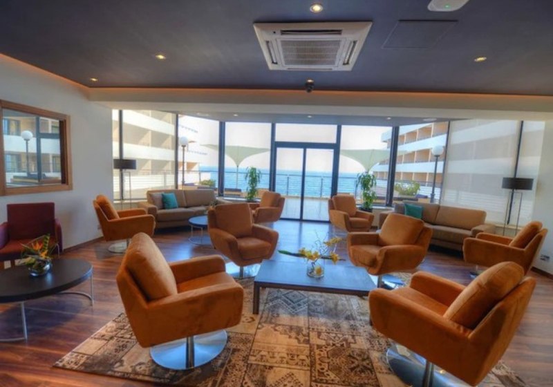 Ausstattung & Service