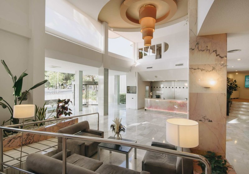 Ausstattung & Service