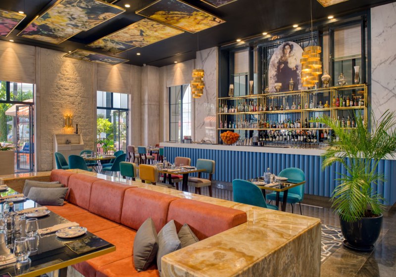 Ausstattung & Service