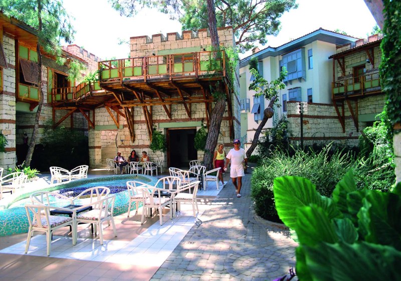 Ausstattung & Service