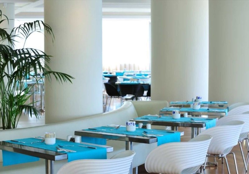 Ausstattung & Service