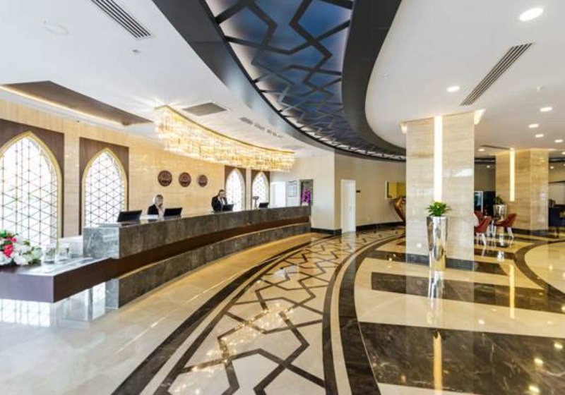 Ausstattung & Service