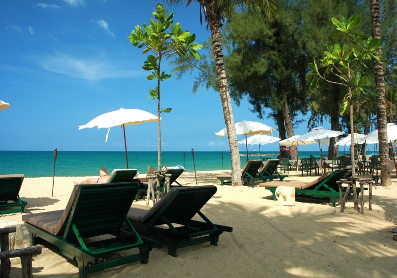 Baan Khao Lak Beach Resort
