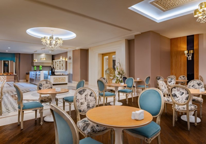 Ausstattung & Service