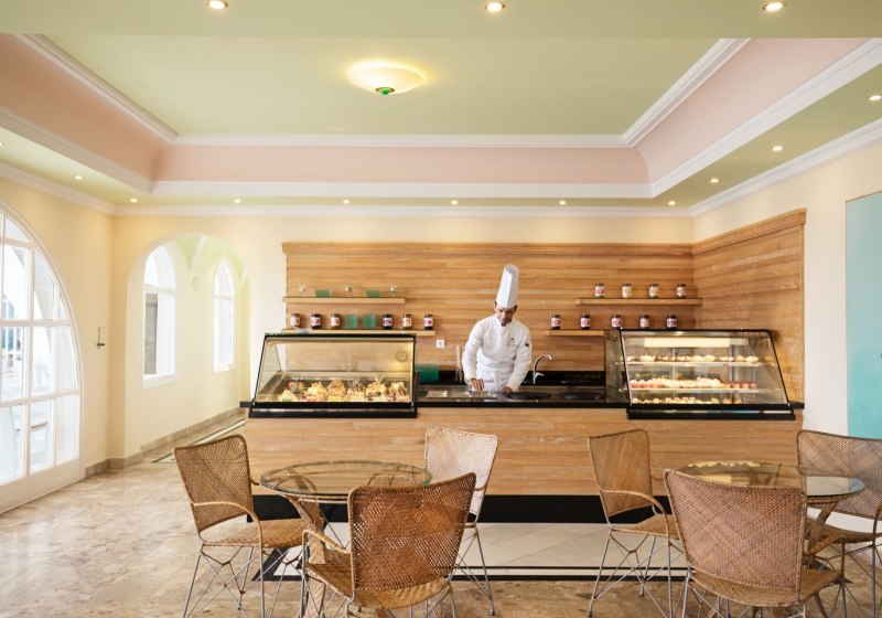 Ausstattung & Service