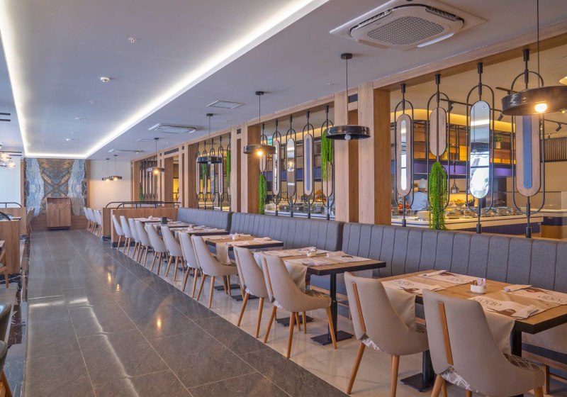 Ausstattung & Service