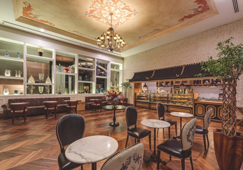 Ausstattung & Service