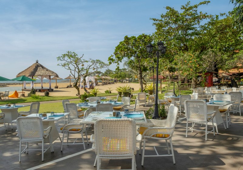 Ausstattung & Service