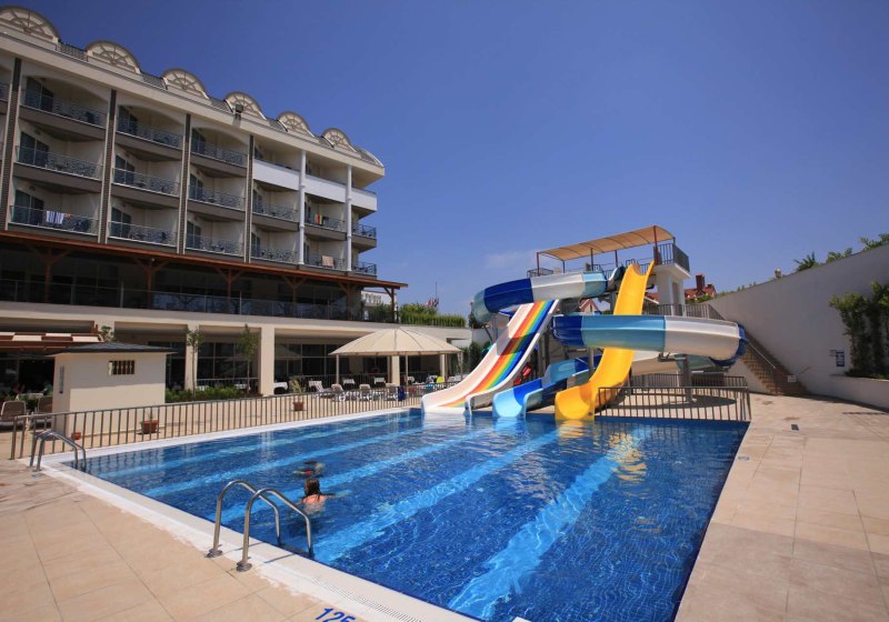 Ausstattung & Service