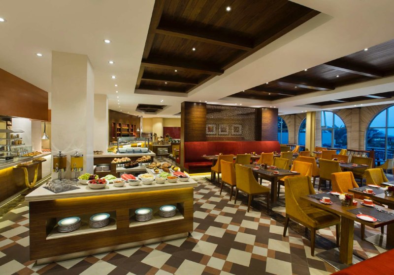 Ausstattung & Service