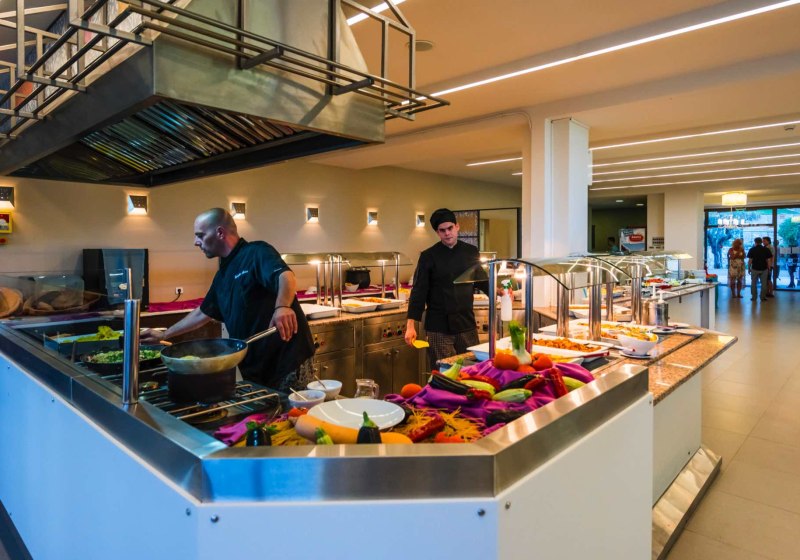 Ausstattung & Service