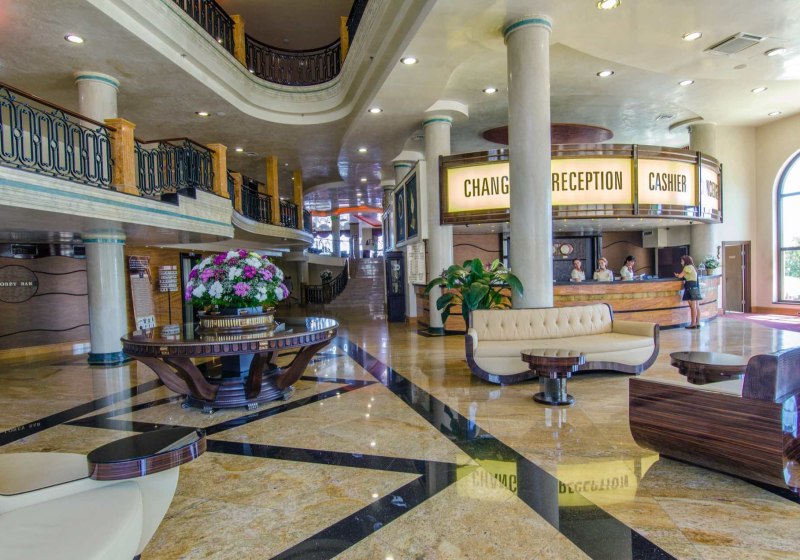 Ausstattung & Service