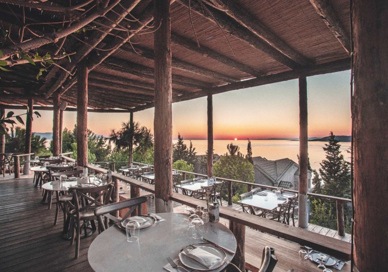 Ausstattung & Service